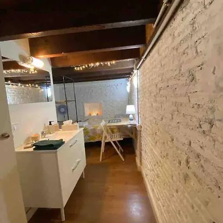 Airbhouse Private Rooms & Apartments Sevilla Exterior foto