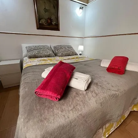 Airbhouse Private Rooms & Apartments Sevilla Exterior foto