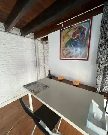 Airbhouse Private Rooms & Apartments Sevilla Exterior foto