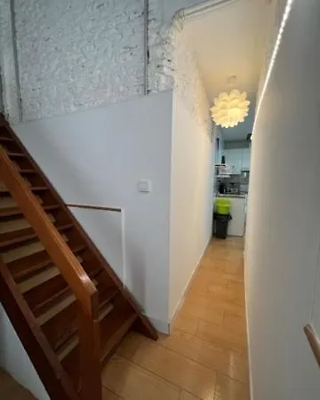 Airbhouse Private Rooms & Apartments Sevilla Exterior foto