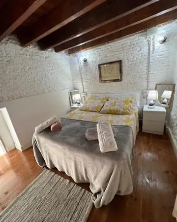 Airbhouse Private Rooms & Apartments Sevilla Exterior foto