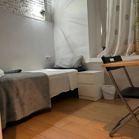 Airbhouse Private Rooms & Apartments Sevilla Exterior foto
