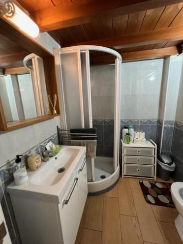 Airbhouse Private & Allotjament en família *