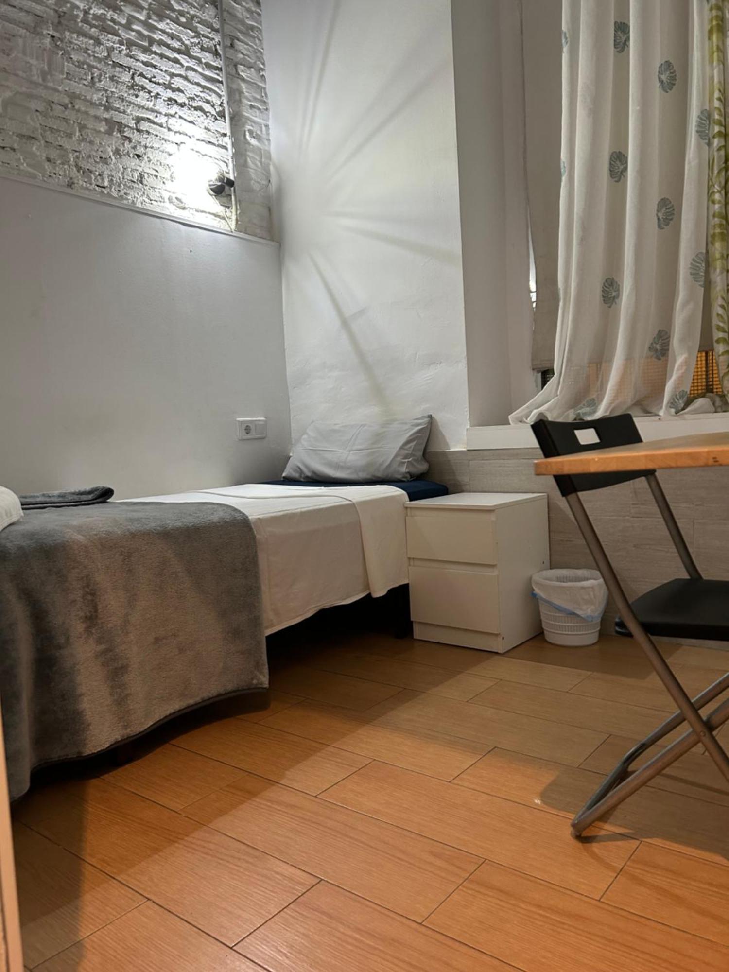 Airbhouse Private & Allotjament en família